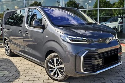 Toyota Proace Verso Long Business 2.0 Diesel