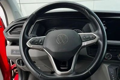 Volkswagen Transporter TDI L2H1