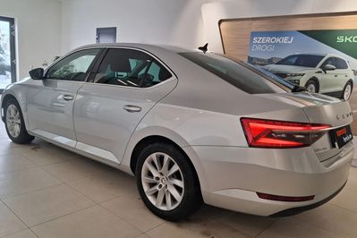 Skoda Superb 1.5 TSI Ambition DSG