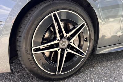 Mercedes Klasa C 220 d  4-Matic AMG