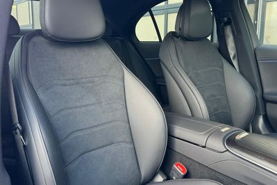 Mercedes Klasa E 300 e 4-Matic AMG