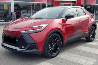 Toyota C-HR GR Sport 2.0 Hybrid Dynamic Force