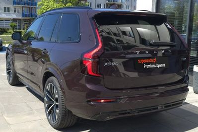 Volvo XC90 T8 AWD Plug-In Hybrid Ultra Dark 7os aut