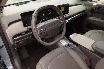 Kia EV3 81.4kWh Business Line