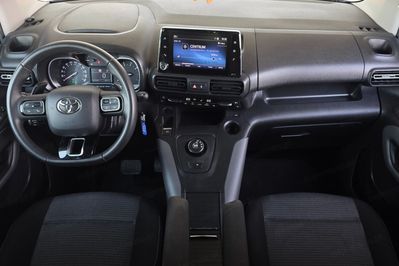 Toyota Proace City Verso 1.5 D-4D Family Aut.
