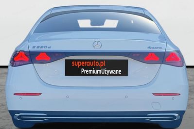 Mercedes E Klasa 220 d 4MATIC Avantgarde