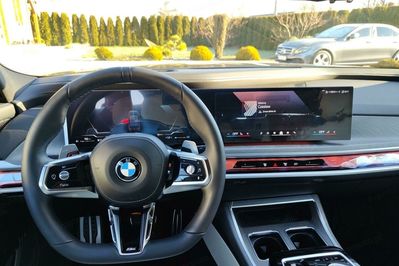 BMW Seria 7 740d xDrive M Sport