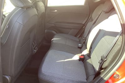 Renault Captur Techno 1.8 E-Tech Full Hybrid AT