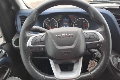 Iveco Daily 35S14 16m3 L4H2 AT