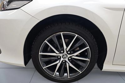 Toyota Camry 2.5 Hybrid Prestige