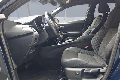 Toyota C-HR 2.0 Hybrid Style