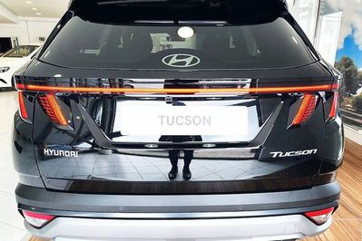 Hyundai Tucson 1.6 T-GDi HEV Smart Black 2WD aut