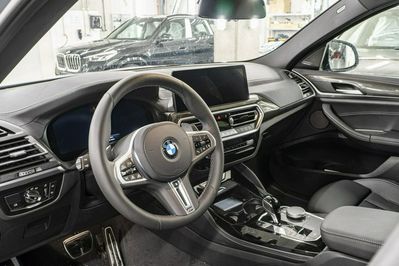 BMW X4 M40d