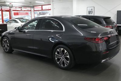 Mercedes Klasa E 200 4-Matic Avantgarde