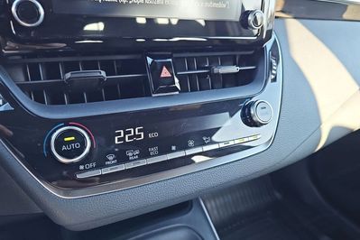 Toyota Corolla 1.8 Hybrid Active