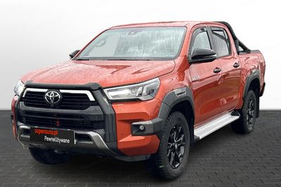 Toyota HiLux Double Cab Invincible 4x4 AT