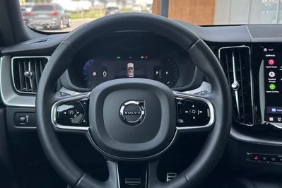 Volvo XC60 B4 B R-Design aut