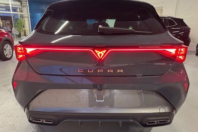 Cupra Leon 1.5 eTSI mHEV DSG