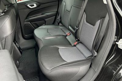 Jeep Compass Altitude 1.5 T4 mHEV DCT FWD