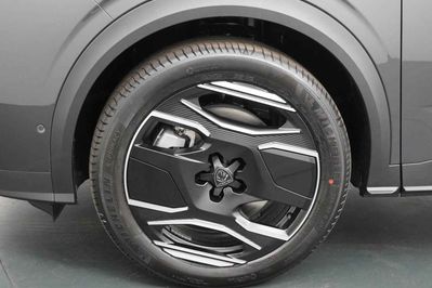 Peugeot 5008 GT Exclusive e-DCS7 Plug-in HYBRID 1.6 PHEV