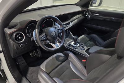 Alfa Romeo Stelvio Turbo Q4