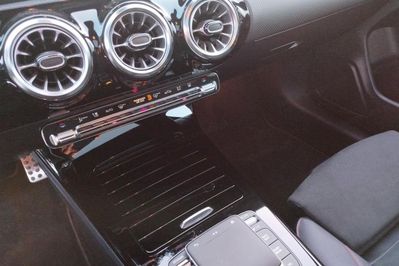 Mercedes CLA 250 e AMG Line 8G-DCT