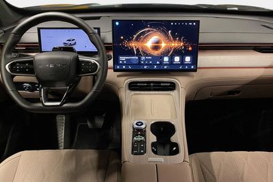 Chery TIGGO 8 1.5 t-Gdi Super Hybrid Prestige Dct