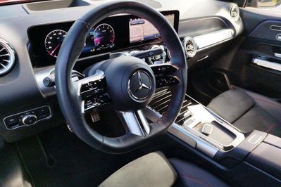 Mercedes GLB 200 AMG Line 7G-DCT