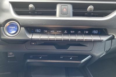 Lexus UX 250h GPF F Impression 2WD