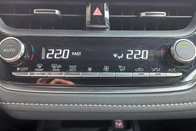 Suzuki Swace 1.8 Hybrid Elegance CVT