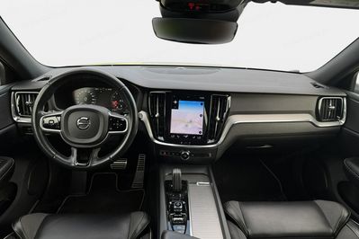 Volvo V60 B3 B R-Design aut