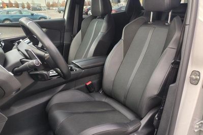 Peugeot 3008 1.5 BlueHDi GT