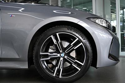 BMW Seria 3 318i M Sport