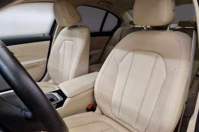 BMW Seria 3 318d Advantage