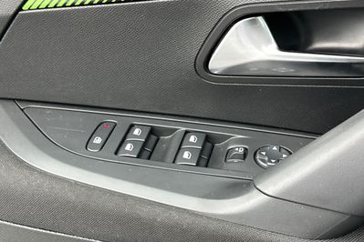 Peugeot 2008 Active 1.2 PureTech