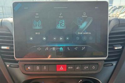 Iveco Daily 35S18HA8 Kontener 8EP Izoterma Hi-Matic