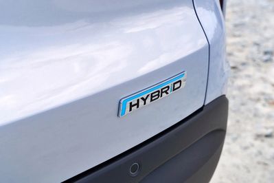 Chery Tiggo 4 Prestige 1.5 T-GDI HEV DHT