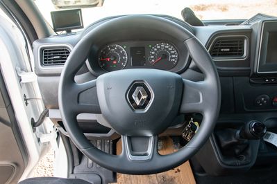 Renault Master L3 Zabudowa Wystawowa Przeszklona