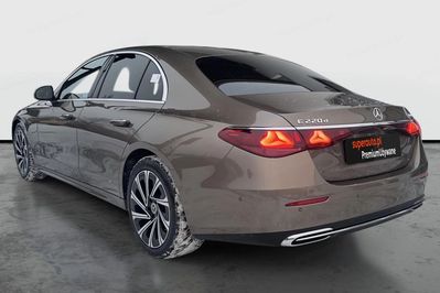 Mercedes E Klasa 220 d 4MATIC Avantgarde