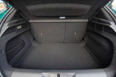 Peugeot 308 Allure 1.2 mHEV e-DCS6