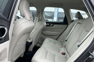 Volvo XC60 B4 B Plus Bright aut