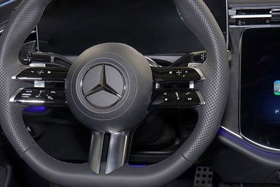 Mercedes Klasa E 300 e 4-Matic AMG