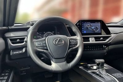 Lexus UX 250h GPF F Sport Design 2WD