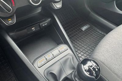 Kia Stonic 1.2 m