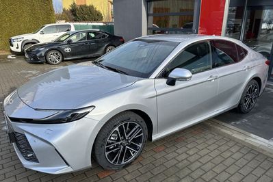 Toyota Camry Prestige 2.5 Hybrid Dynamic Force