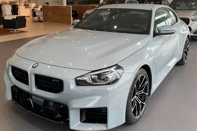 BMW Seria 2 M2