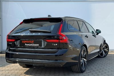 Volvo V90 T6 AWD Plug-In Hybrid Plus Dark aut