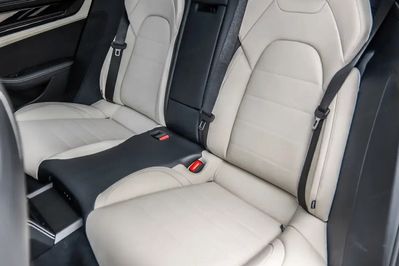 Porsche Panamera 4S E-Hybrid