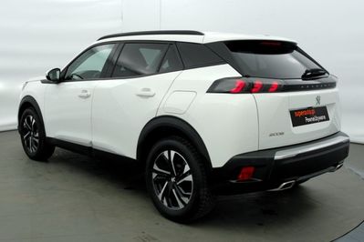 Peugeot 2008 Allure Pack 1.2 PureTech EAT8