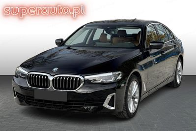 BMW Seria 5 530i xDrive Luxury Line